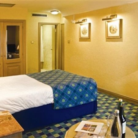 Thistle Westminster Лондон Экстерьер фото