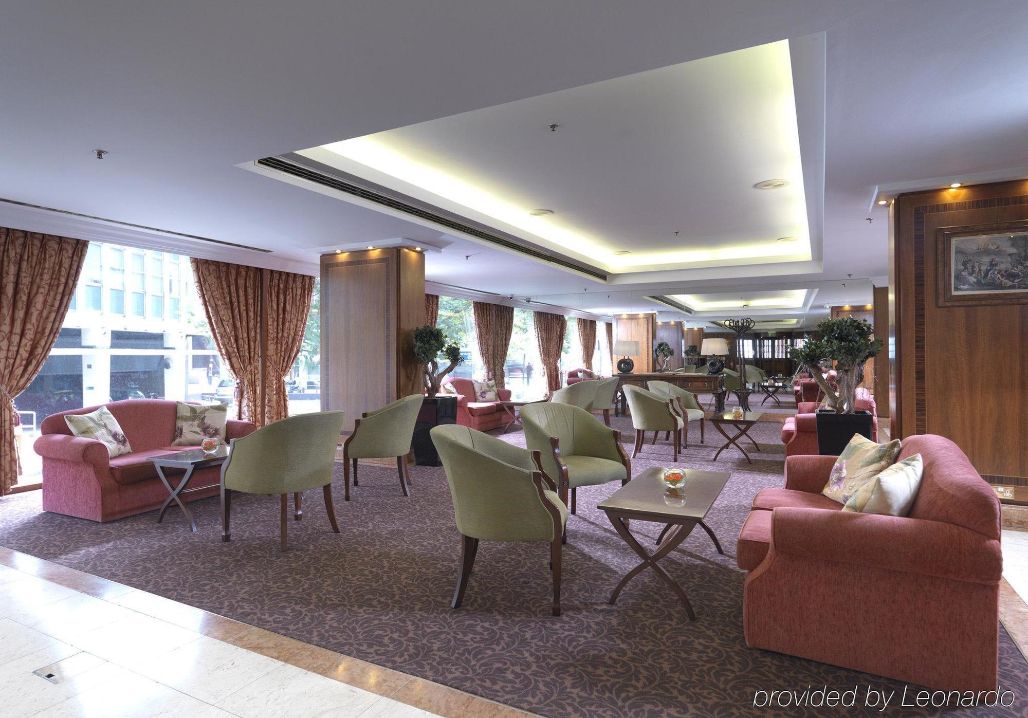 Thistle Westminster Лондон Интерьер фото