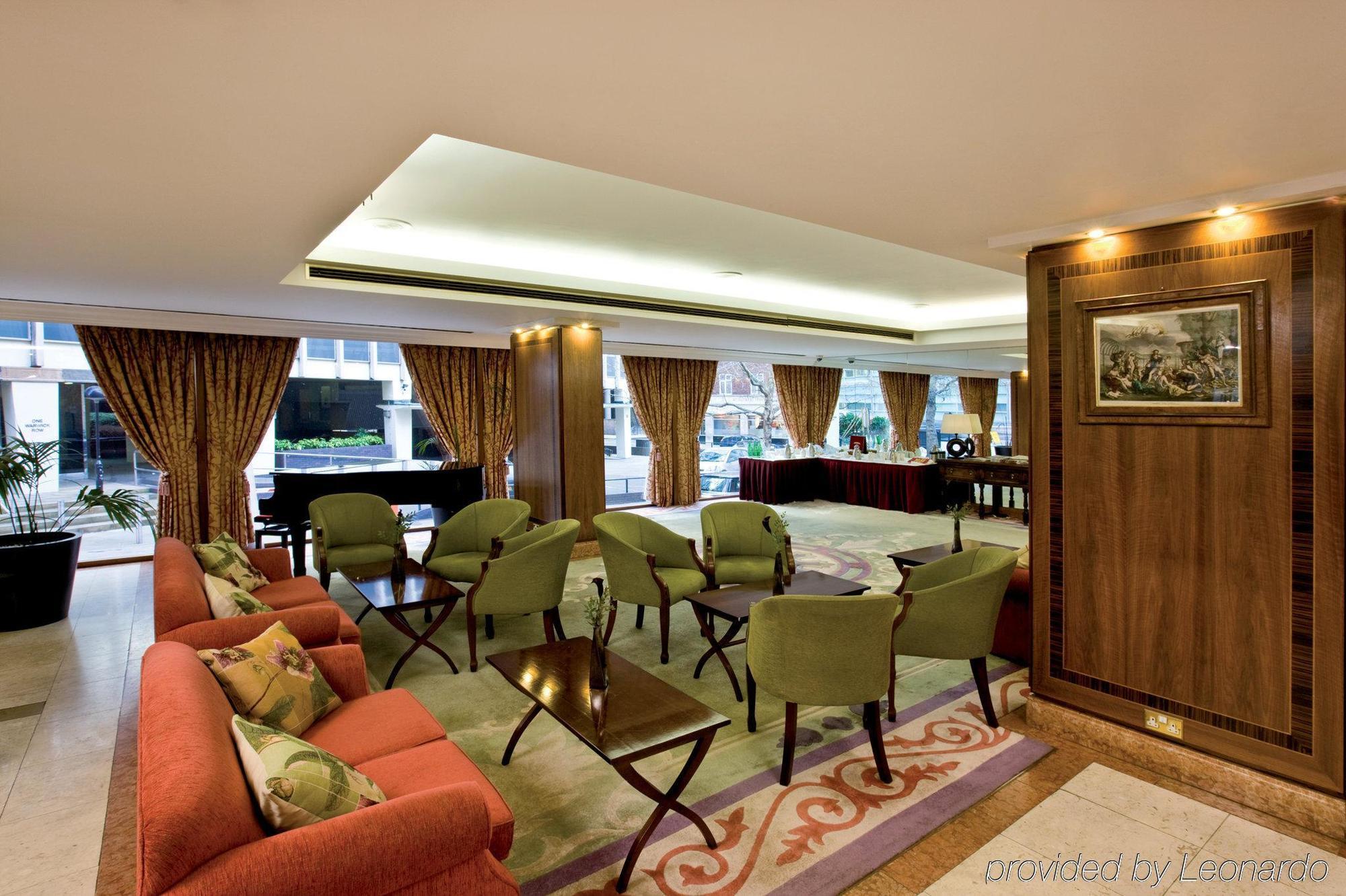 Thistle Westminster Лондон Интерьер фото