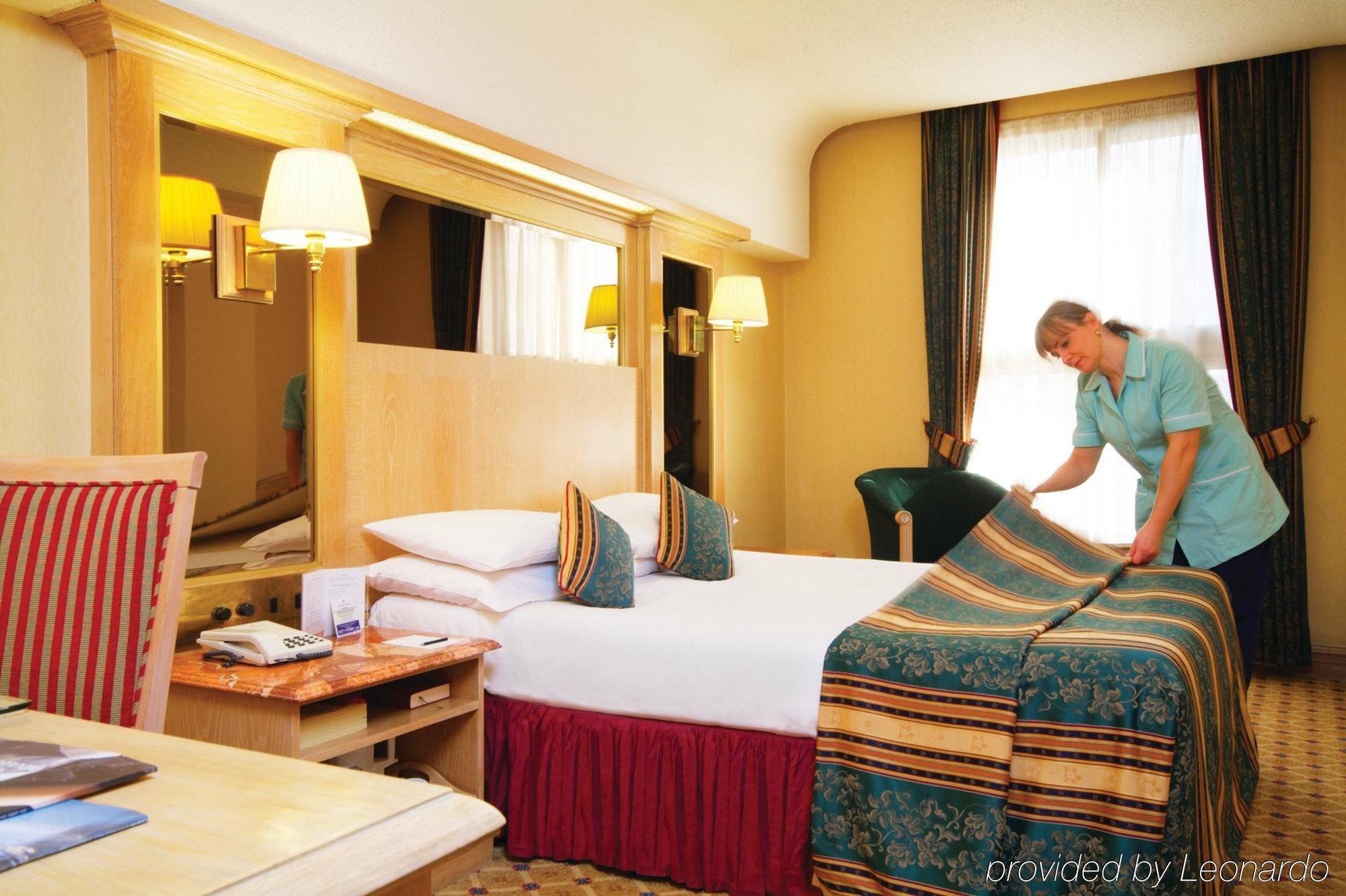 Thistle Westminster Лондон Номер фото