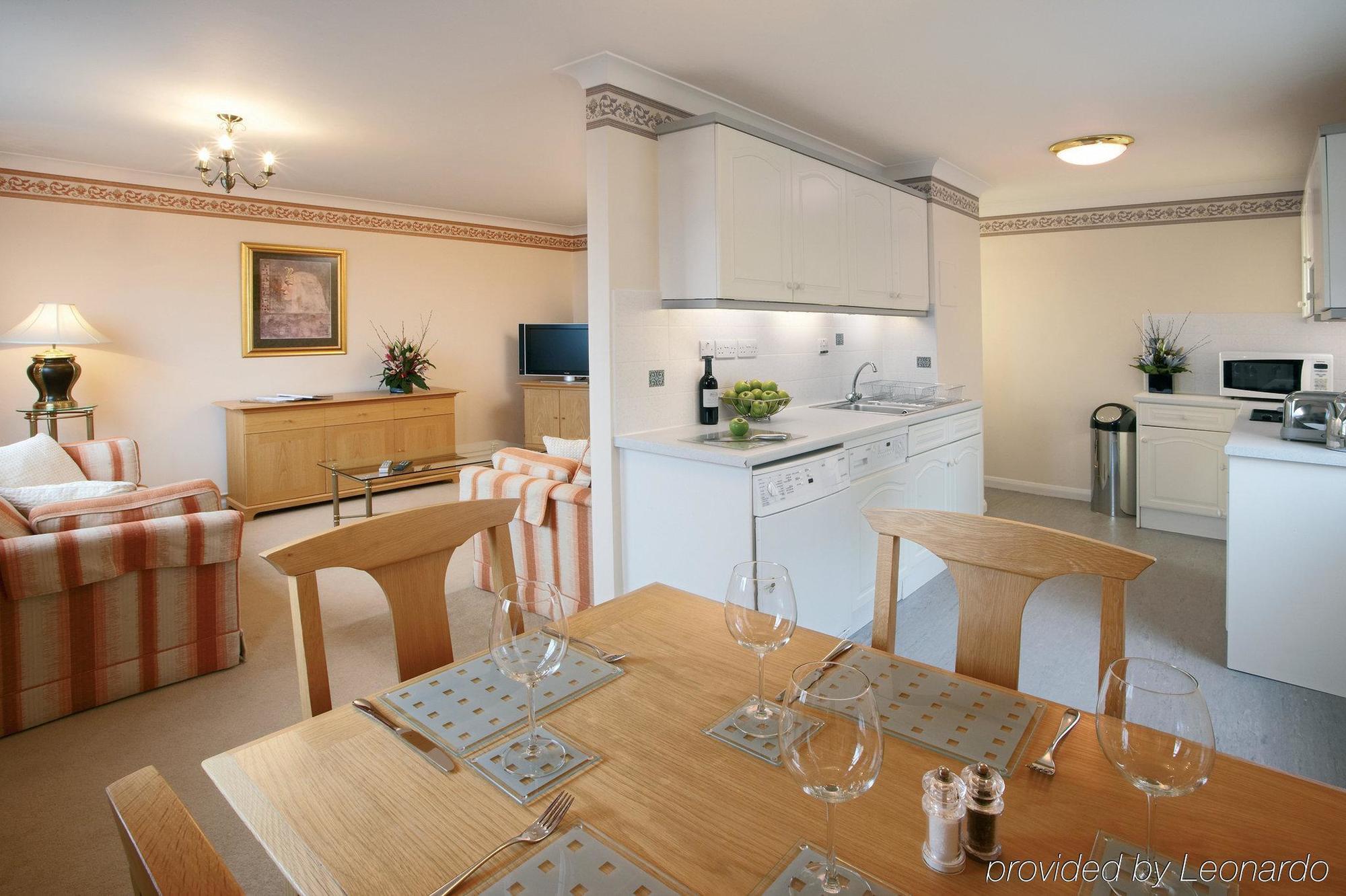 Thistle Westminster Лондон Номер фото
