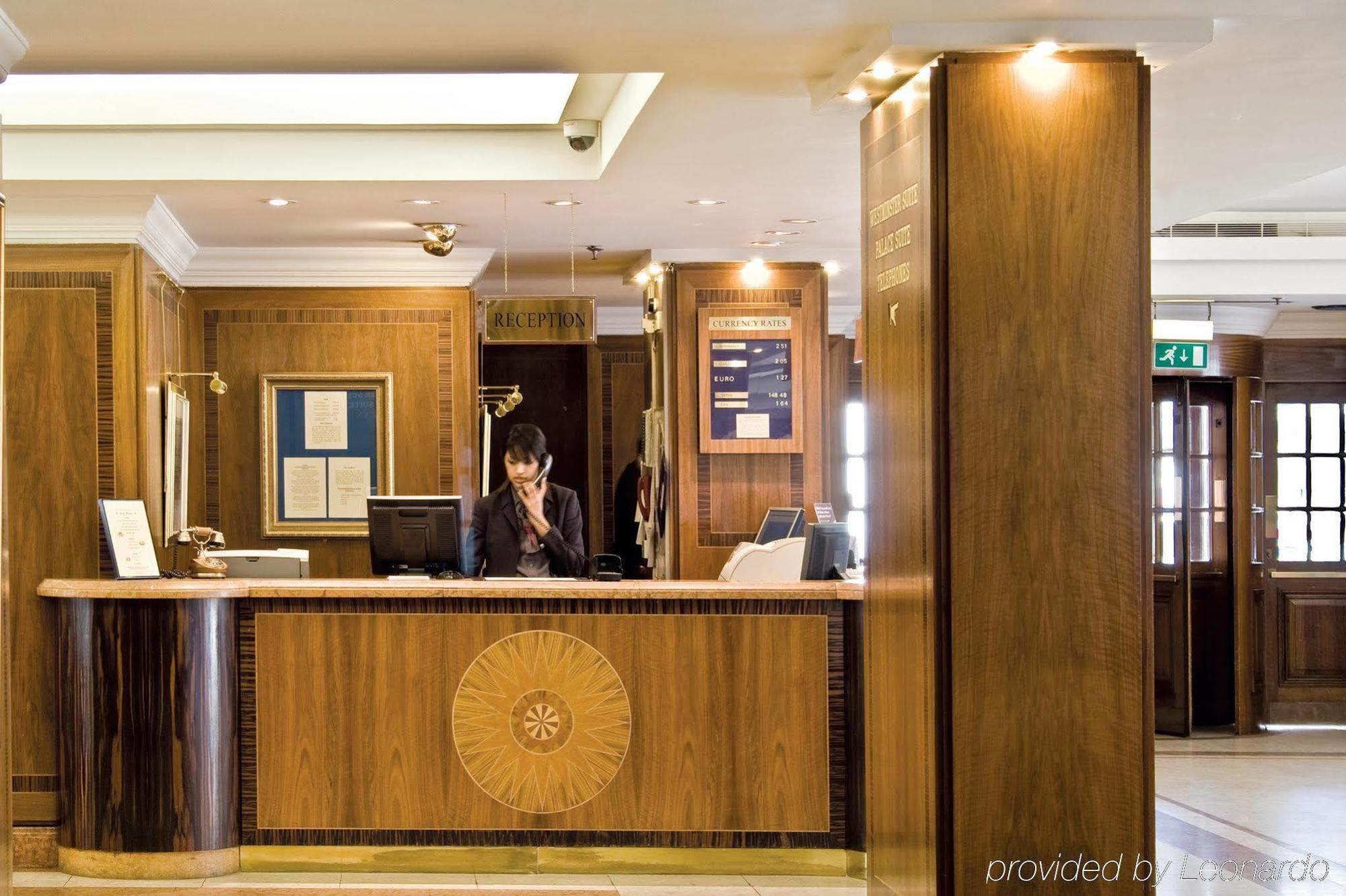 Thistle Westminster Лондон Интерьер фото
