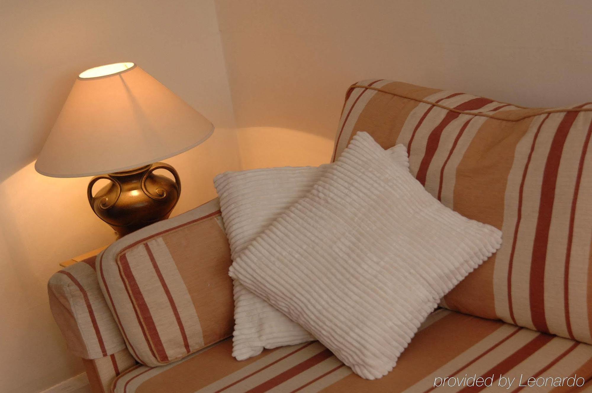 Thistle Westminster Лондон Экстерьер фото