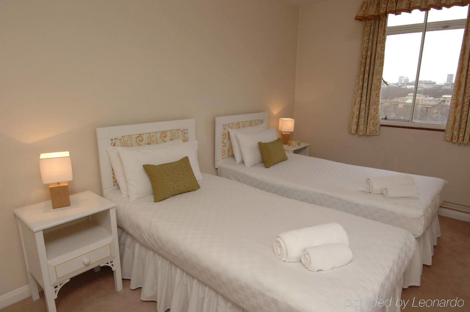 Thistle Westminster Лондон Номер фото